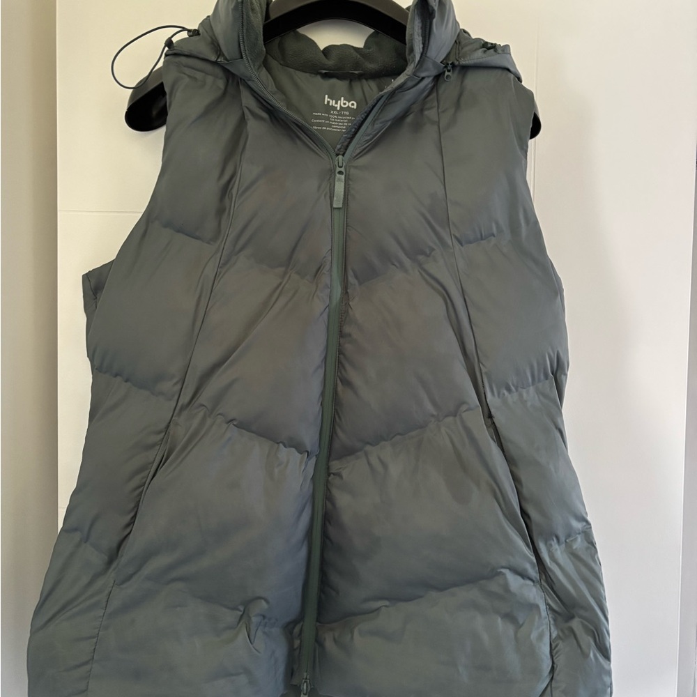 Reitmans Dark GreenPuffer Vest